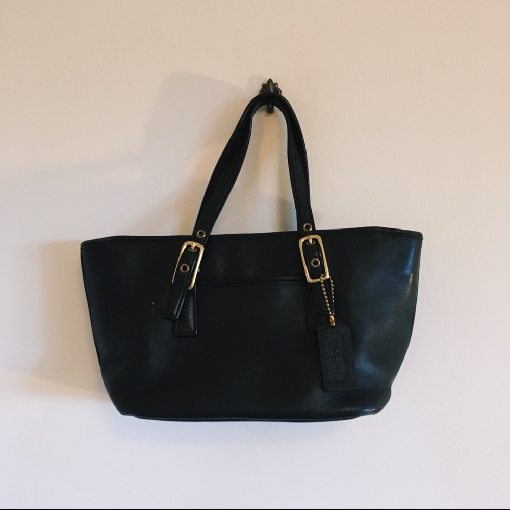 Vintage Legacy Coach Bag in black